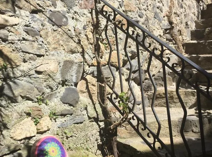 Hébergement de vacances Authentique Demeure Les Galets De L'agly 6 12 Couchages *